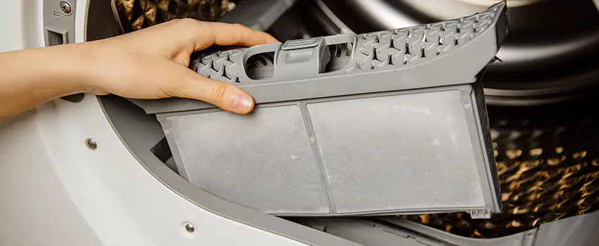 Signs Of A Clogged Dryer Lint Trap in Mountain Brook, Alabama